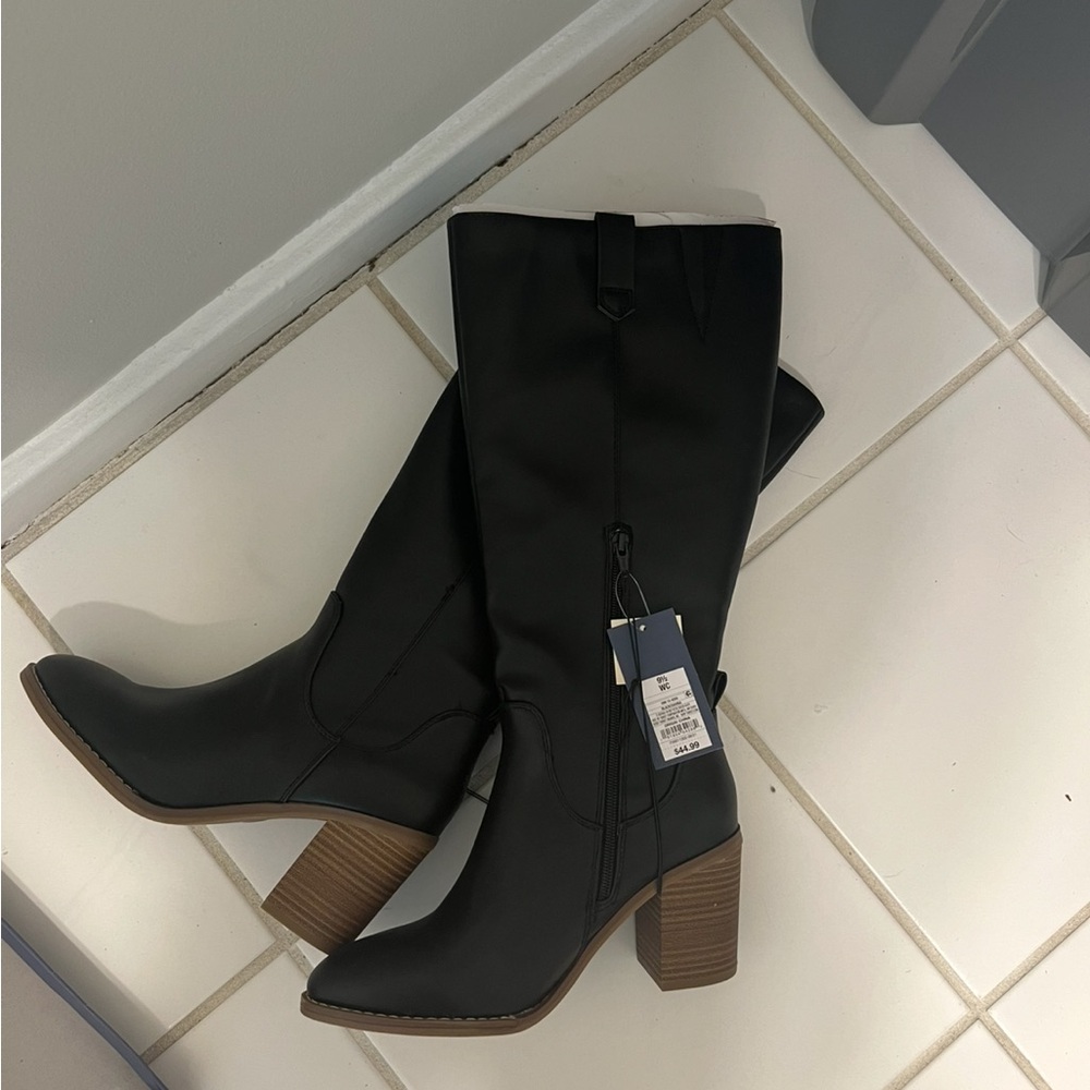 Universal Thread Black Heeled Boots